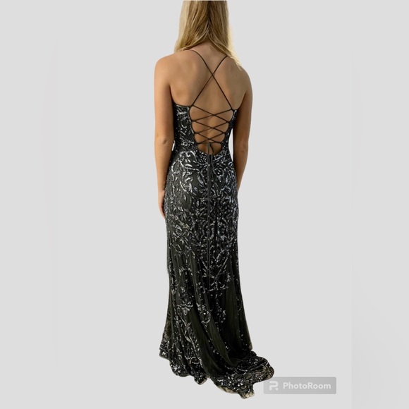 Prom dress, Pageant, Formal Gown, Homecoming - Picture 4 of 10